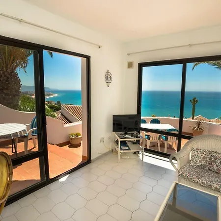 Ladera Panorama 22